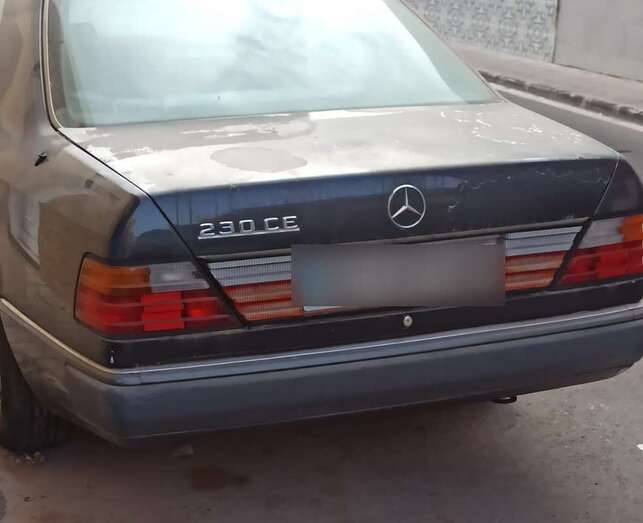 Imagen de uno de los vehículos abandonados/TA. Imagen de uno de los vehículos abandonados/TA.